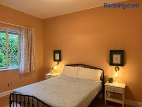 B&B Stella - Image 1