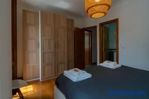 APARTAMENTOS SARMIENTO - Image 2