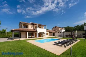 Villa Genia I - Image 1