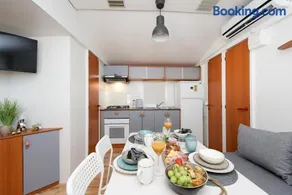 MIA mobile home with jacuzzi - Image 2