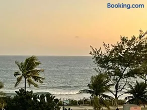 Apartamento em frente à praia, com vista mar e ao lado do Windsor - Image 2