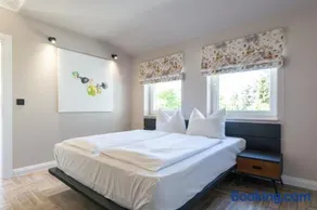 2H Horizon Hotel - Image 4
