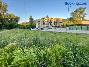 Apartment Rosnička, Private Parking & 24H Checkin with Balcony and AC - Image 2