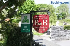 Carrowntober House B & B - Image 2