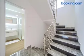Adria House - Image 2