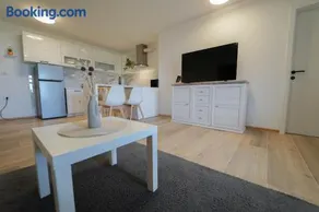 Apartment Moon - Image 1