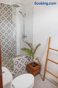 Aylan House - Image 3
