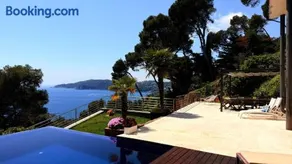 Blueview Villa - Image 1