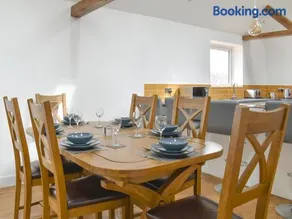 Chapel Farm Barn - Image 3