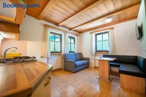 Agriturismo Apartments Tuene - Image 1