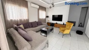 Azure Seaside Living - Image 5
