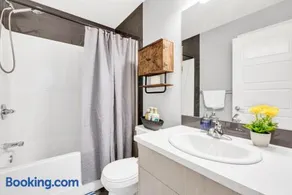 Your Happy Place Seton3 bed. Sleeps 6. 2.5bath - Image 2