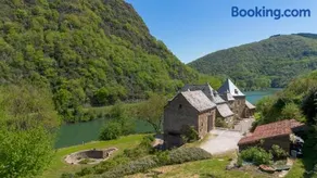 Château de Salamon - plage privée - Image 2