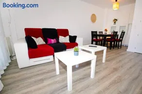 New apartment with AC near the beach - Image 3