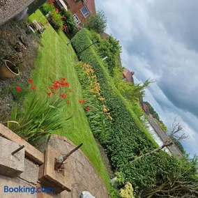 Clifton House, For Holidays, Contractors, Relocation, Work, Etc, Free Parking and Wifi - Image 3