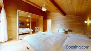5min. from the ski slopes Crans-Montana, 2 bedrooms, covered parking - Image 1