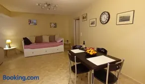 LIVIERATOS APARTMENTS - Image 1
