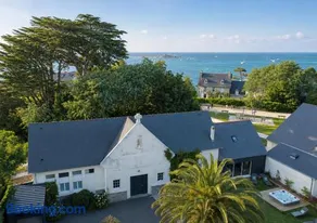 SKOL YANER 80 m de la plage Vue mer Jacuzzi 12 Personnes Maison familiale Jardin clos - Image 1