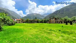 Tikary Lodge - Image 1