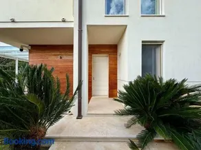 Villa Morin, Forte dei Marmi - Image 2