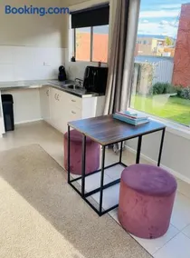 Yours and Theirs Pet Friendly Accommodation - Image 5