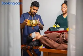 Ayuwaters Yoga & Ayurveda  All Inclusive - Image 1