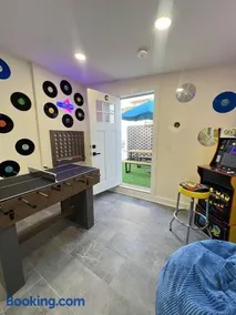 New Beach House with Game Room - Image 2