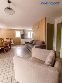 Gite 6 personnes avec terrasse - Image 1