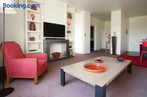 Biarritz center Appartment, Beach & Golf Walking Tour - Image 2