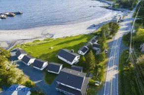 Hunts Point 1-BR Coastal Retreat - Cottage # 5 - Image 1