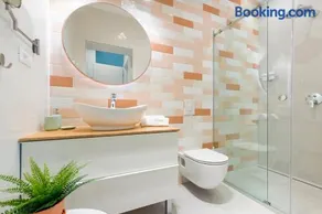 Mak Luxury Rooms - Image 3