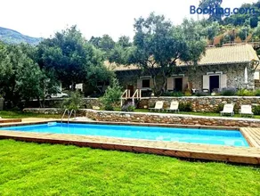 La Baia Guest House - Image 1