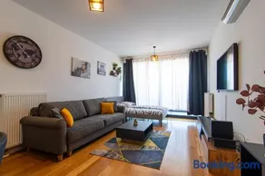 Flexible SelfCheckIns 72 - Zagreb - Garage - Loggia - New - Image 1