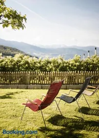 WEINBERG APARTMENTS & Brixen Südtirol Guest Pass - Image 4