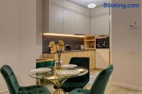 Herastrau Luxury Studios - Image 2
