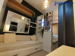 Naomi's Green Haven - Image 2