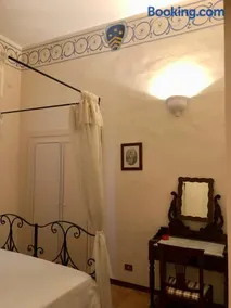 Tuscia Castle Apartments - Image 4