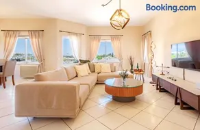 Plumeria Apartment - Image 2