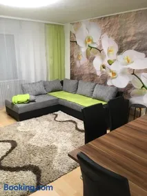Apartament mit Balkon - Image 1