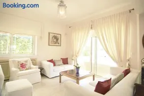 Athens Riviera Villa in Lagonissi with Pool & Garden - Image 5