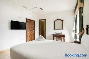 Hotel La Quinta de Santillán - Image 2