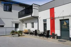 Apartment Peer - Image 1