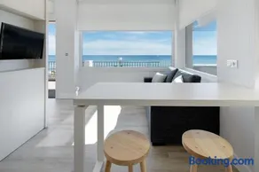 Apartamentos sobre el mar Zarautz by Egona - Image 1