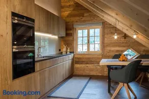 Roagat Hus - Image 3