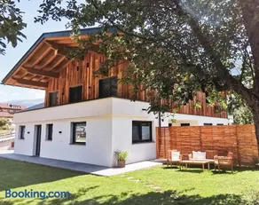 Apart Pair im Dorf - Image 1