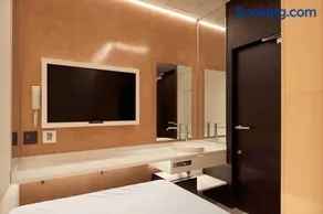 hotel min 大人専用 - Image 1