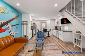 Cool Vibes Music Capital SoCo Townhome! - Image 4