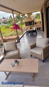 Calma House Luxury by the Sea Chalkoutsi Oropos - Image 2