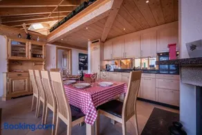 Chalet Aquila 7 Penthouse - Image 3