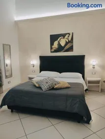 B&B Oreto Centro - Image 1